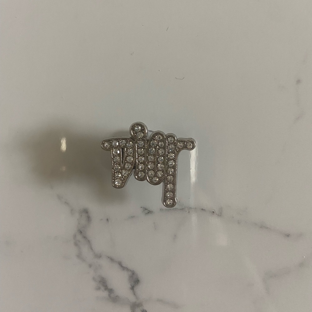 Designer crocs charms (silver)